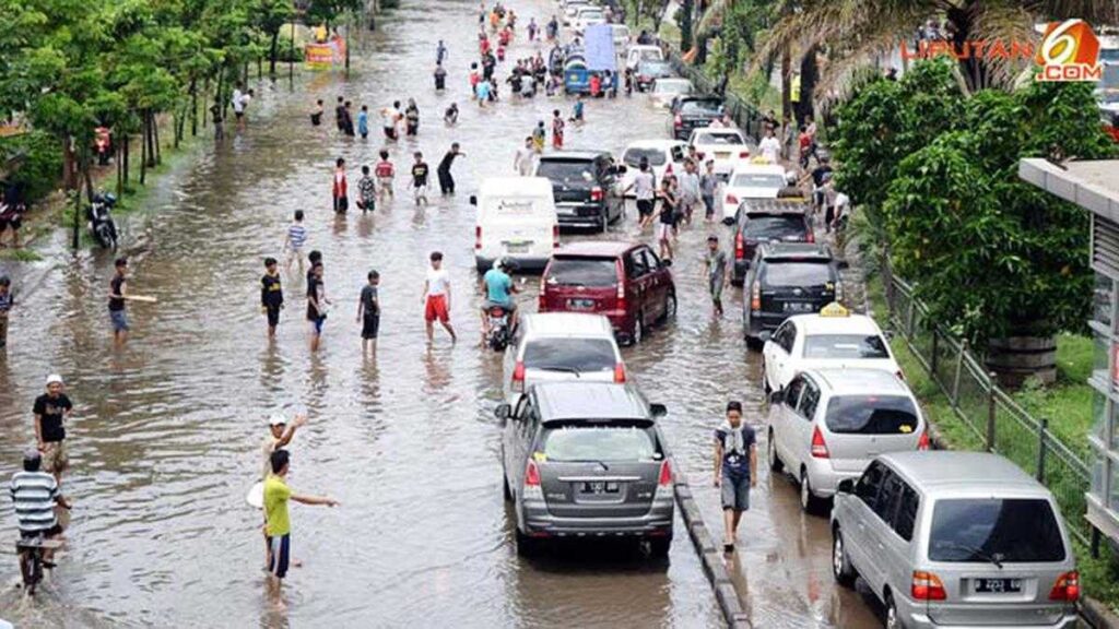 Banjir di Jalan Daan Mogot